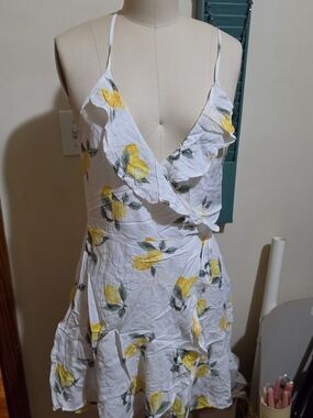 Forever 21 White Lemon Print Mini Wrap Dress